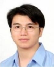 秘書長：李威成